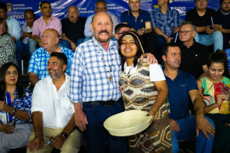 Insfrán homenajeó a las mujeres indígenas en su día