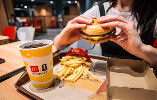 A 10 años de su llegada, McDonald’s celebra junto a la comunidad chaqueña