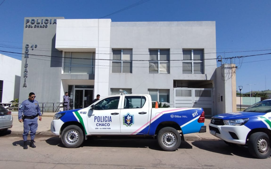 Le disparó porque está saliendo con su exnovia: hay dos prófugos