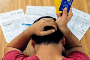 La deuda ya no es solo una cifra: enferma y mata