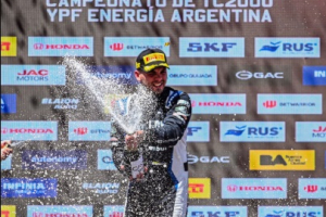 Lucas Carabajal y su bautismo triunfal: "Tuvimos el auto ideal"