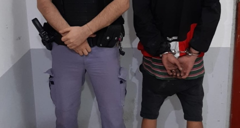 Barranqueras: su hijo de 13 años activó el botón antipánico y evitó un femicidio