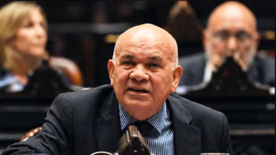 Agreguen una silla: Aldo Leiva se anota para candidato a la gobernación