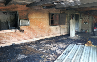 Un incendio en el barrio Carpincho Macho destruyó una casa y mató a sus dos mascotas