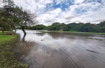 Refuerzan el monitoreo y las medidas de prevención en la costa chaqueña