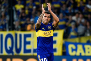 Tévez confirmó a Messi y Riquelme en su partido de despedida
