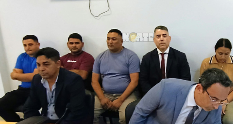 Comenzó el juicio contra el comisario Melchiori y cuatro policías por el caso de los médicos solidarios en Taco Pozo