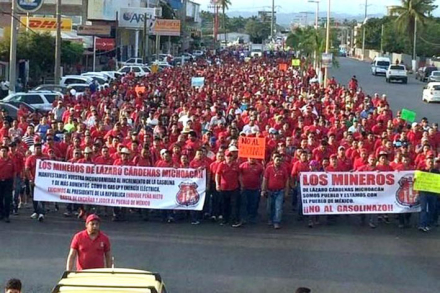 MINEROS-MICHOACAN.jpg
