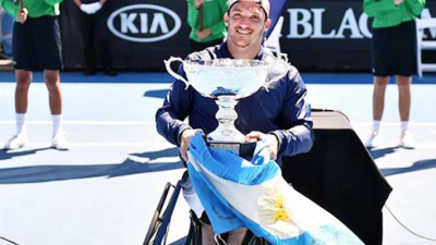 Gustavo Fernández festejó en Australia