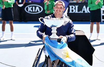 Gustavo Fernández festejó en Australia