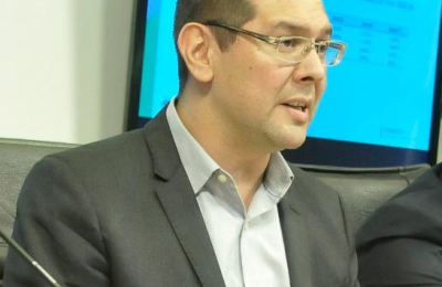 “No tenemos que pelear entre provincias sino hacerlo por todos”, dice Ocampo