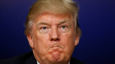 Trump promulgó la ley que permite a telefónicas vender datos de sus clientes sin su consentimiento