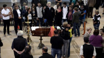 "Por vos juramos vencer", el lema de la ceremonia de despedida a Micaela García