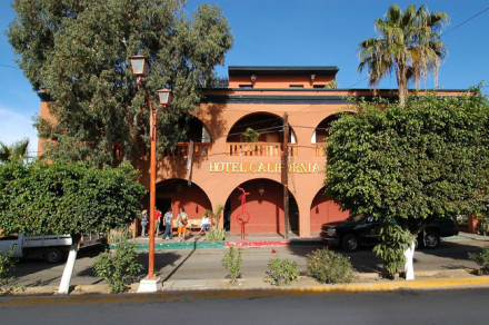 hotel3.jpg