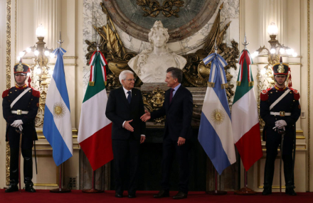 macri2.jpg
