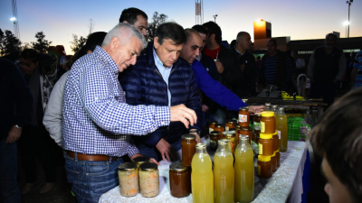 Los productos de Agricultura Familiar expuestos en una muestra en Coronel Du Graty