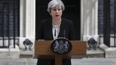 Theresa May calificó el ataque terrorista en Manchester como "monstruoso"