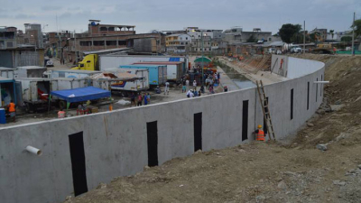 Ecuador justifica la construcción de un muro en la frontera con Perú