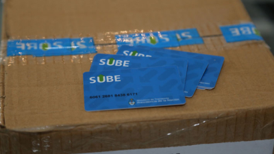 Mañana, entrega de tarjetas SUBE