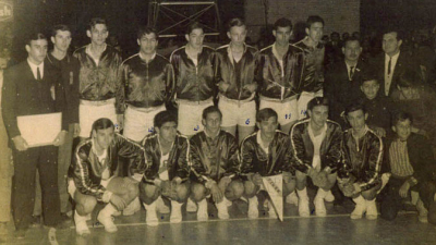 Este miércoles reconocimiento a For Ever '67 y Chaco Campeón Juvenil de Básquet
