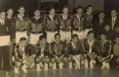 Este miércoles reconocimiento a For Ever '67 y Chaco Campeón Juvenil de Básquet