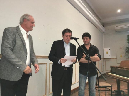 homenaje otro.jpg