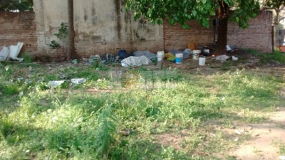 Vecinos preocupados por la instalación de "trapitos" en predio público