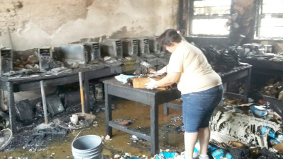 Voraz incendio en la escuela 306 del barrio Lamadrid de Sáenz Peña