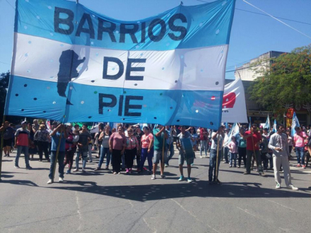 barrios-de-pie.jpg
