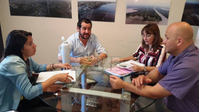 Refacción de la plaza central y comisaría de Las Garcitas