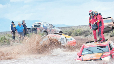 Dakar: Villagra, Benavides y González Ferioli son escoltas en camiones, motos y cuatriciclo
