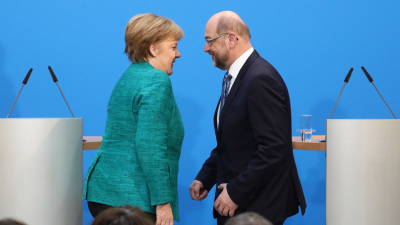 Merkel sienta las bases para otro mandato a cambio de sacrificios