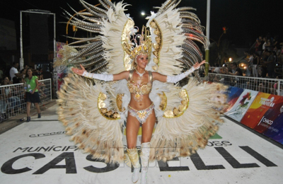 Castelli vivirá otro fin de semana la magia de los Carnavales del Impenetrable