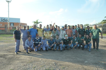 Trabajadores Hierros Lider.jpg