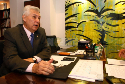 Gustavo Caceres.jpg