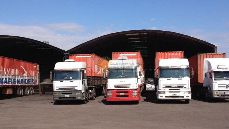 Siguen los problemas para los exportadores de carbón vegetal por faltan de recursos humanos de Aduanas