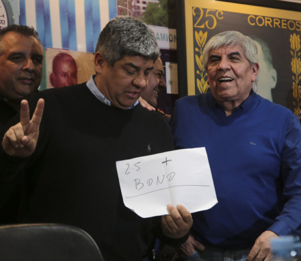 moyano.jpg