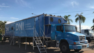 Este lunes los trámites de regularización de DNI se realizan en el Parque de la Democracia