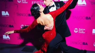 Bailarines chaqueños en la semifinal del mundial del tango
