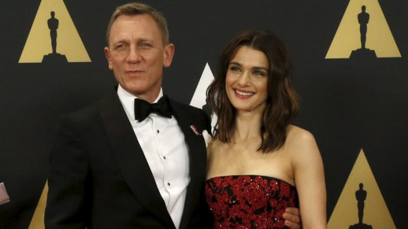 Rachel Weisz y Daniel Craig dan la bienvenida a su primer hijo