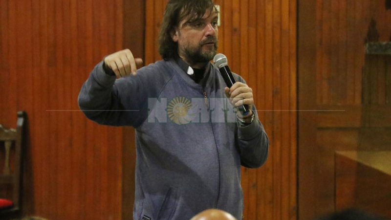 La peregrinación nacional contra la droga llega a la provincia encabezada por el padre Pepe