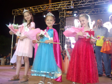 Reina-Niña--Delfina-Sol-Bar.jpg