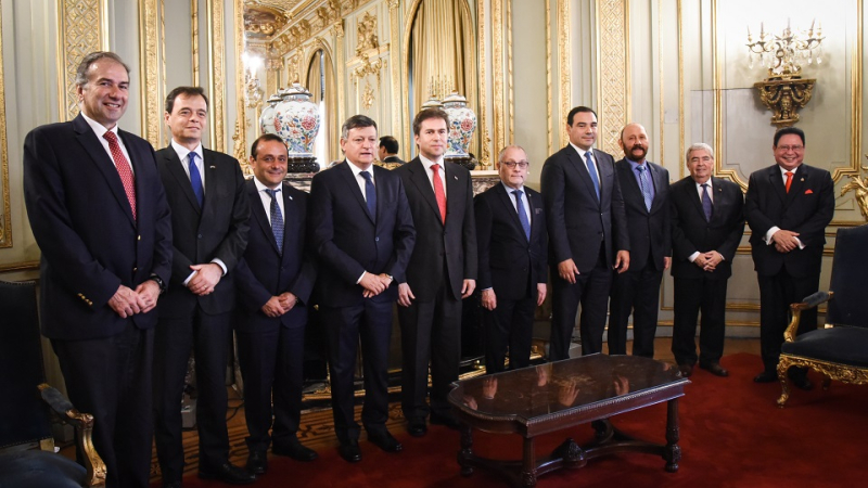 Peppo participó de una reunión con el canciller argentino Faurie y canciller paraguayo Castiglioni Soria