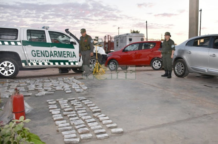 marihuana en la rotonda 2.jpg