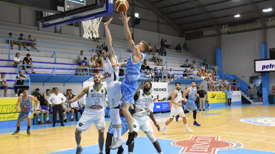 Oberá complicó a Hindú, que ahora depende de Villa para ingresar al Súper 4