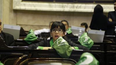Violencia de género: Diputados piden que se trate la "Ley Micaela" en la sesión extraordinaria