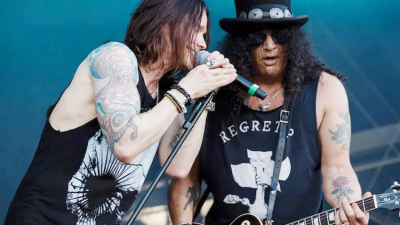 Slash y Myles Kennedy en Argentina