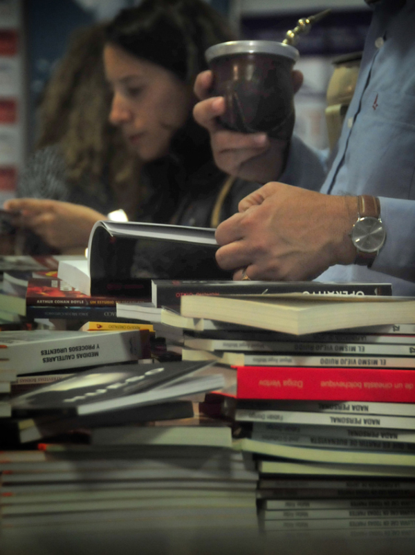 Feria del Libro. Foto: Marcelo "Sapo" Cáceres