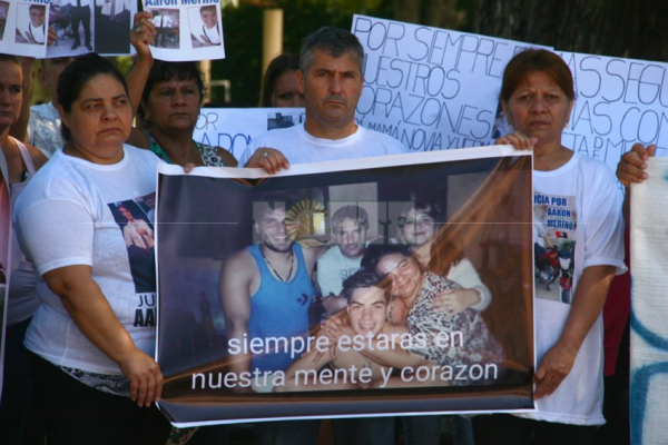 Marcha y pedido de justicia por Aarón Merino