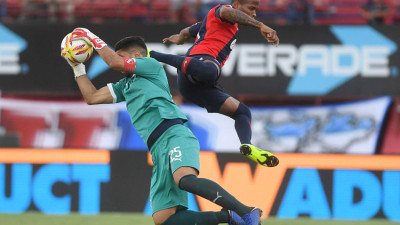 San Lorenzo se topó con la seguridad de Campaña